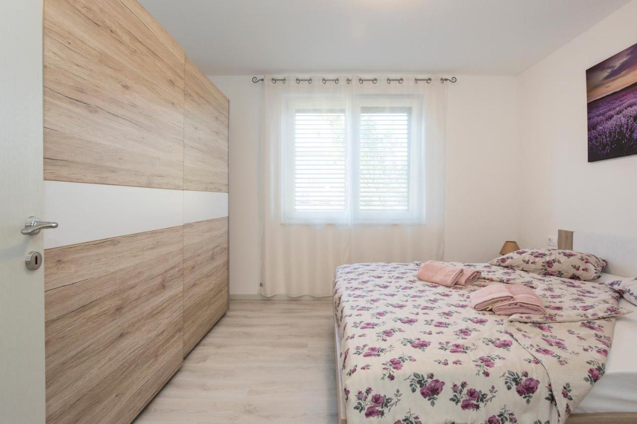 Apartment Stella Labin  Exterior photo